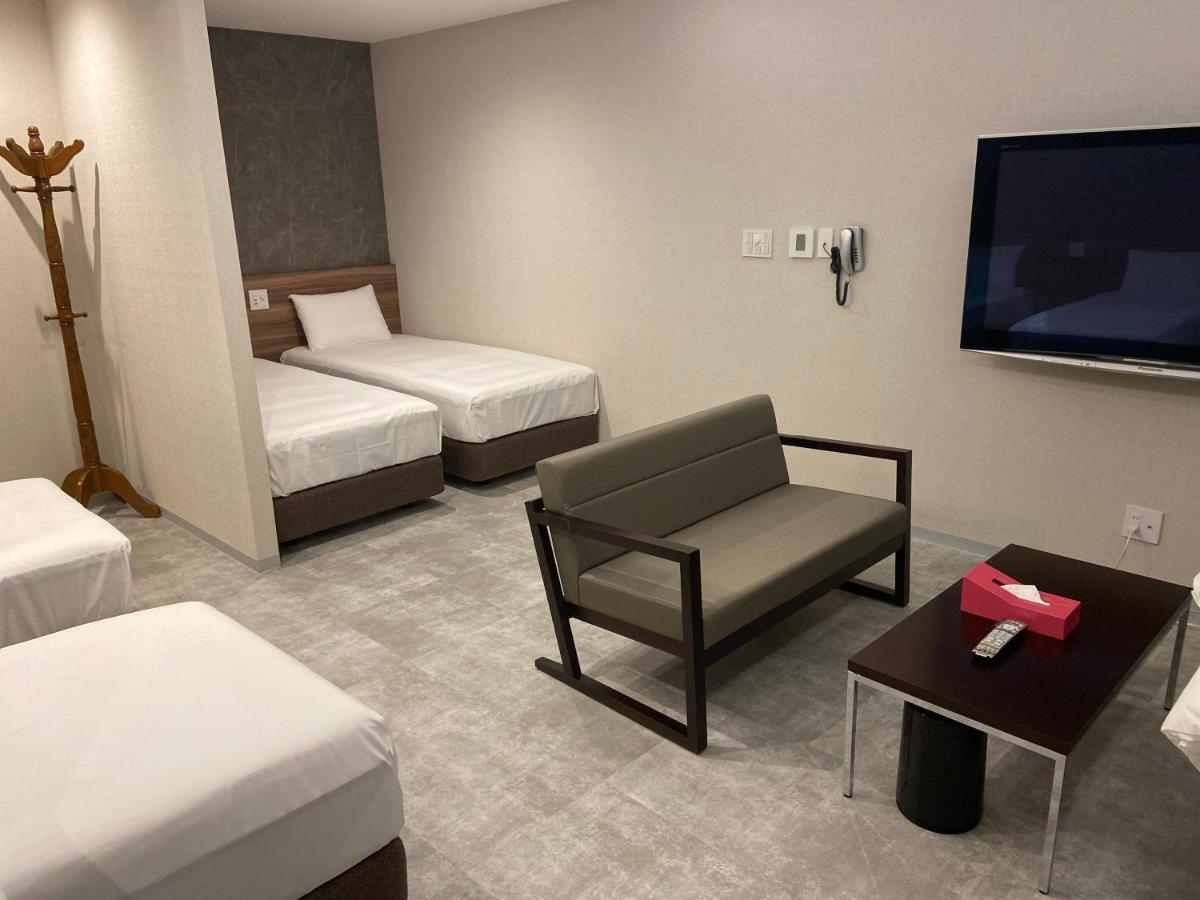My Dearⅱ (Adults Only) Hotell Osaka Exteriör bild